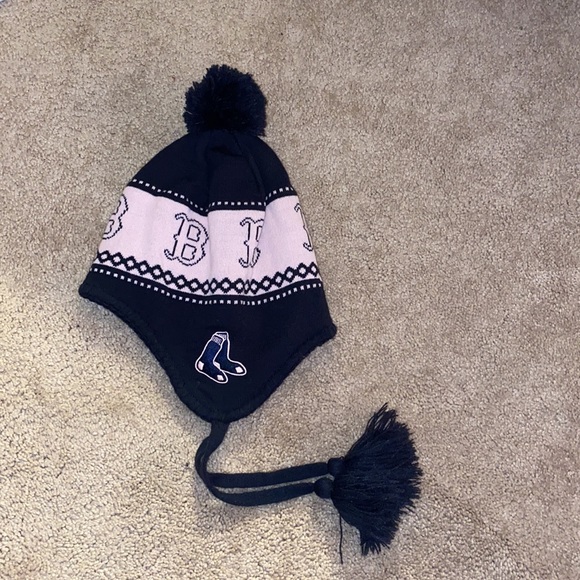 Winter hat - Picture 2 of 6